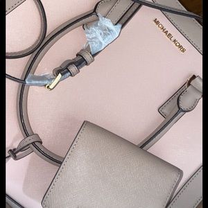 Michael Kors Dillon large bag